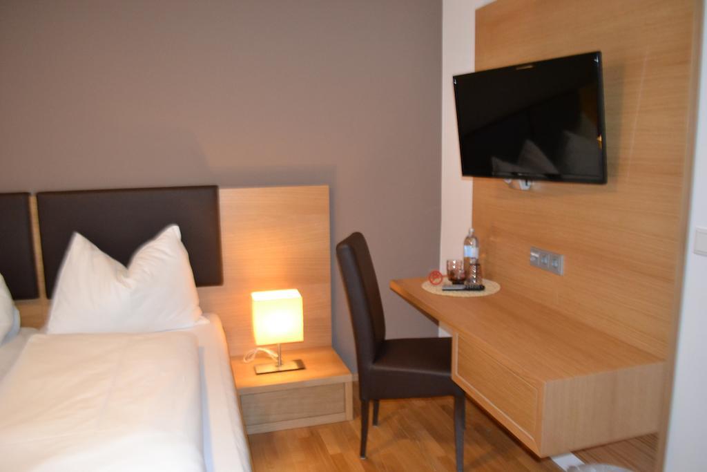 Hotel Gasthof Tirolerwirt Bischofshofen Extérieur photo